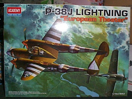Rw12405 1/72 P-38J LIGHTNING