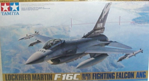 TAMIYA 61101 F-16C ŭx